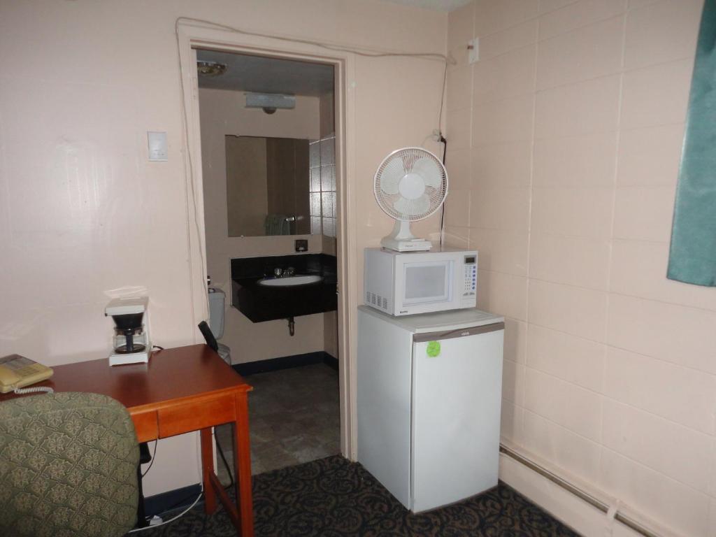 Matador Motel Drayton Valley Rom bilde